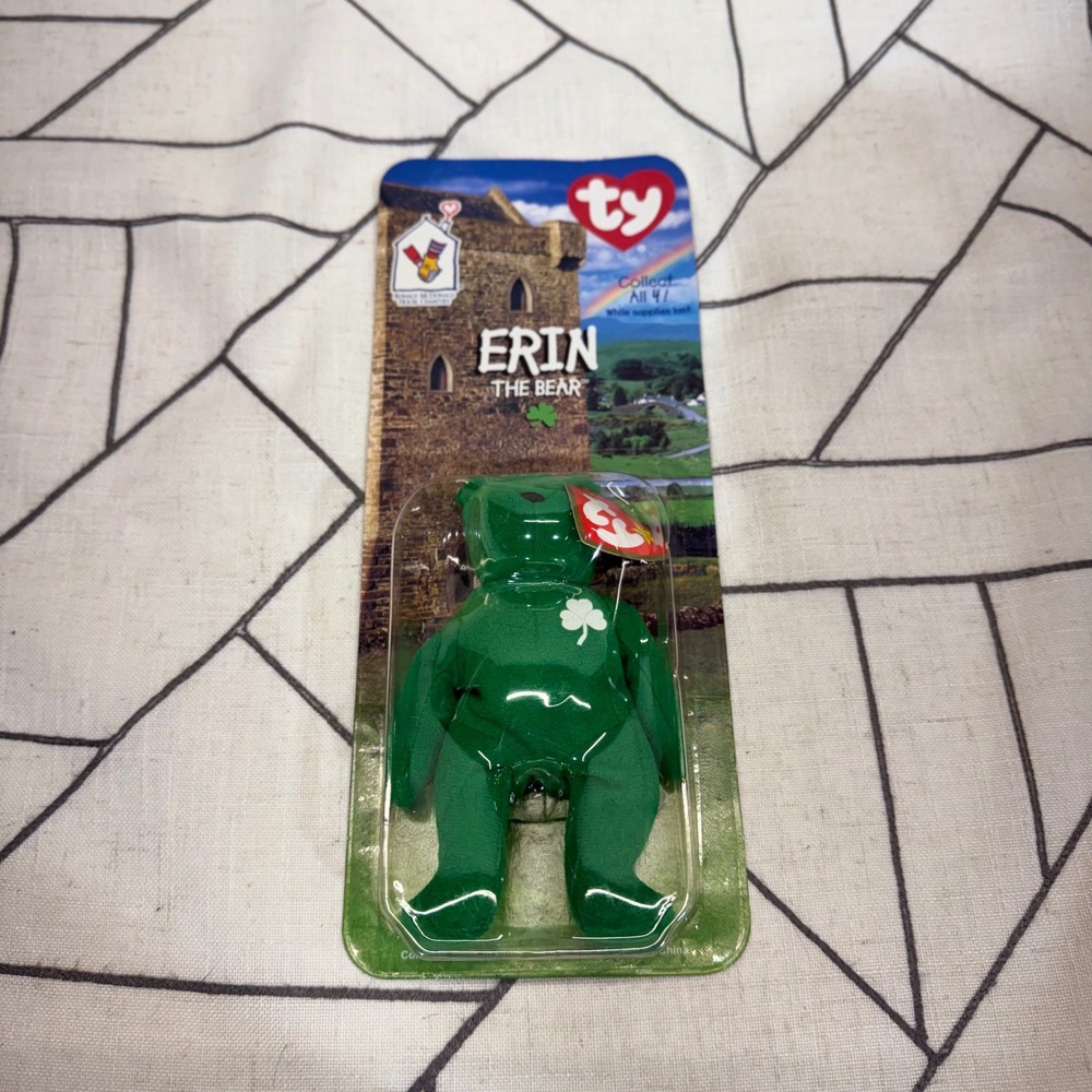 Ty Teenie Beanie Baby OS Green Erin the Bear Shamrock McDonald's 1999 Vintage